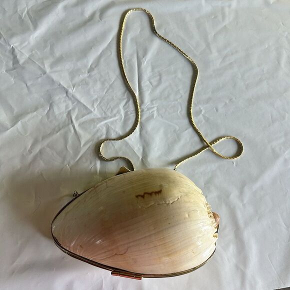 Judith Leiber Vintage 1970's Shell Minaudiere Purse Shoulder Bag Gold Clutch EUC - Picture 2 of 14